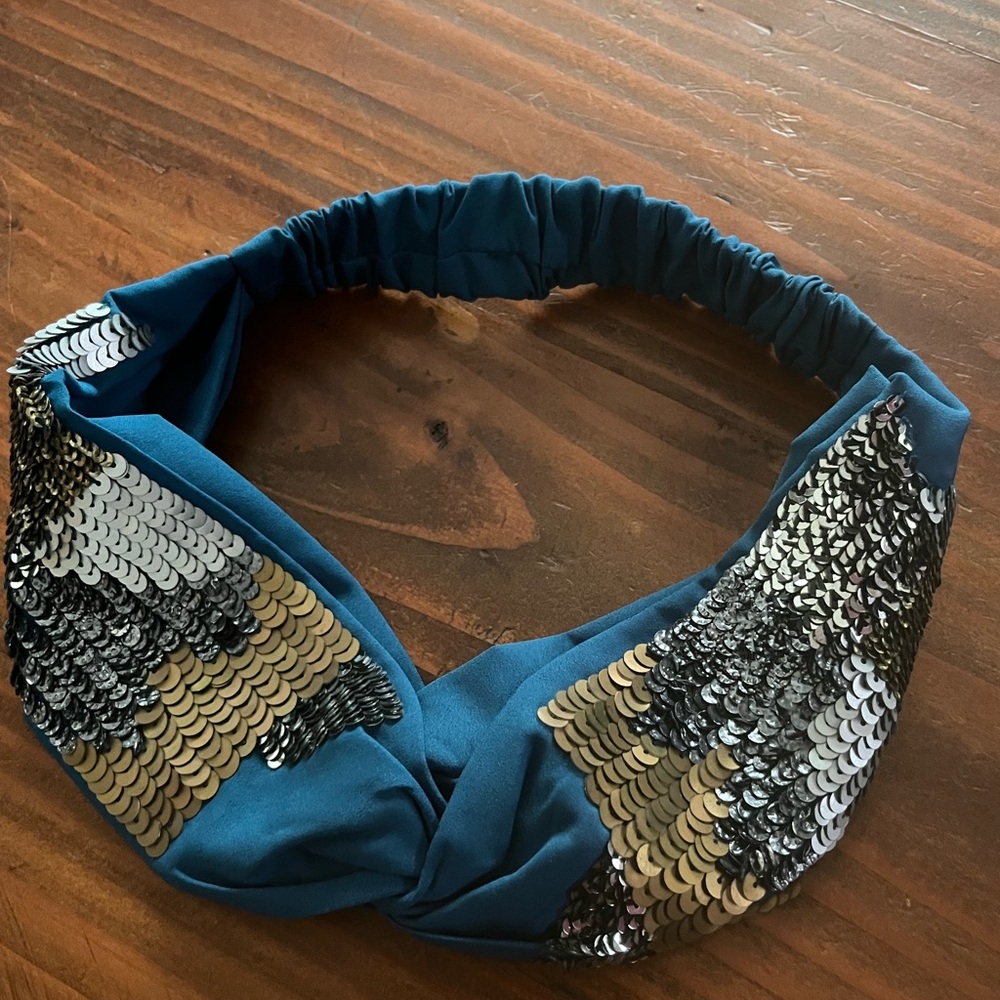Namjosh head wrap